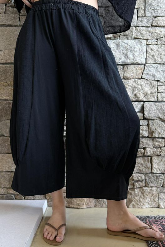 Jo Jo Quirky Hopsack Crop Pant Black 